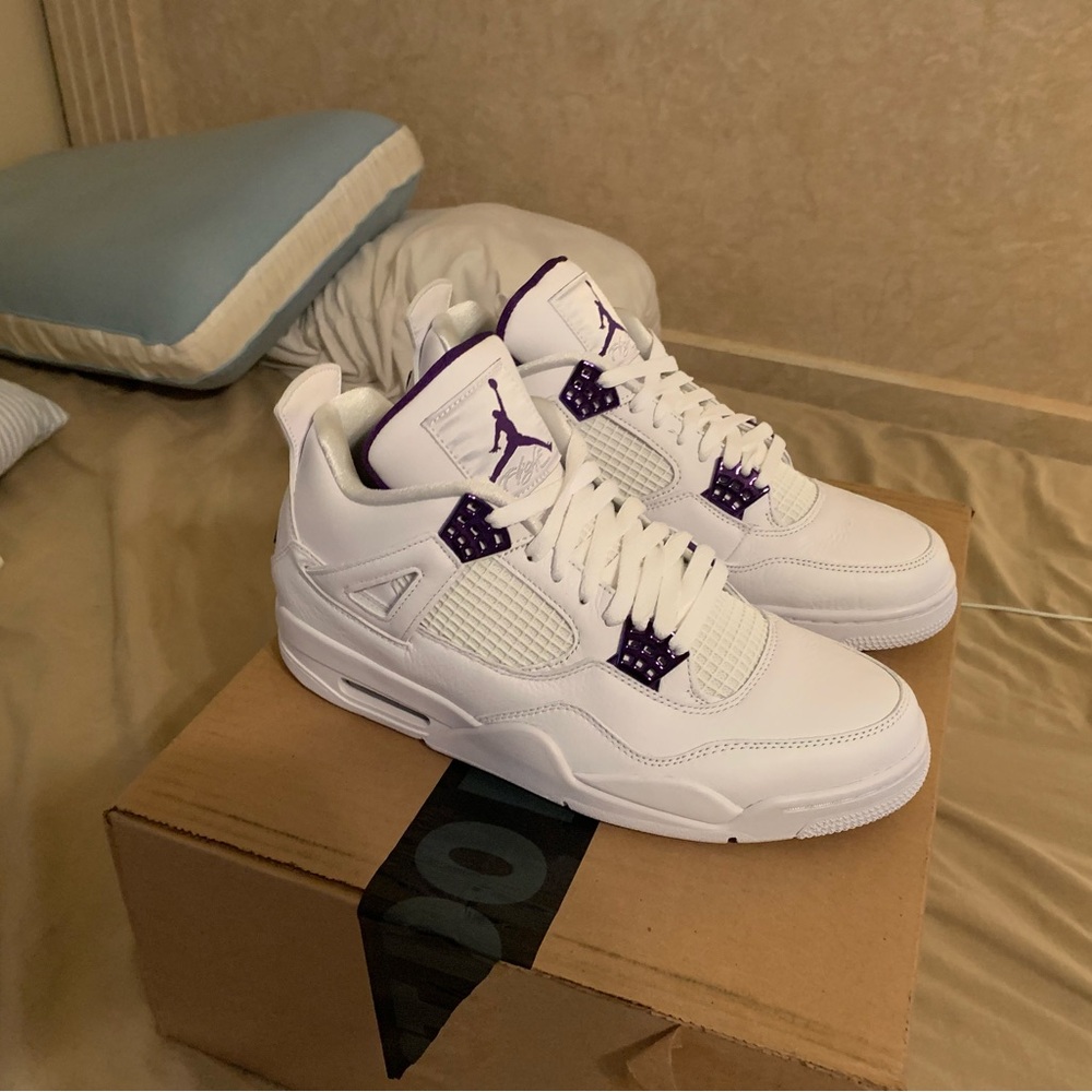 Jordan 4 retro metallic purple